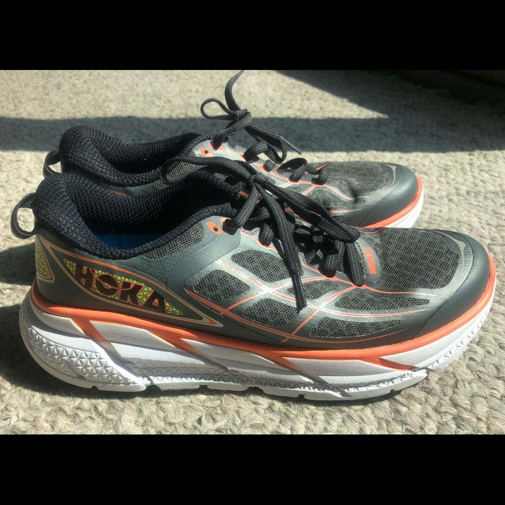 Hoka One athletic shoe Clifton 2